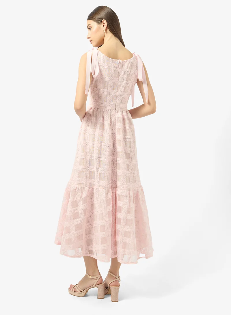 جاست مي فستان ميدي برباط على الكتف بتفاصيل دانتيل